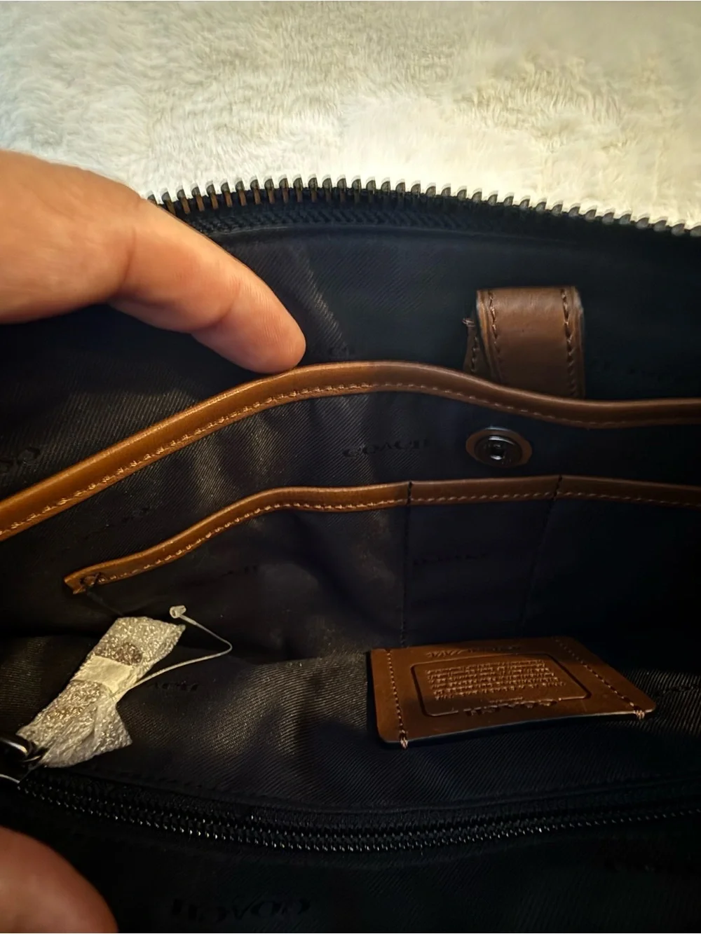 Coach Men's Tan Leather Zip Clutch with Tag